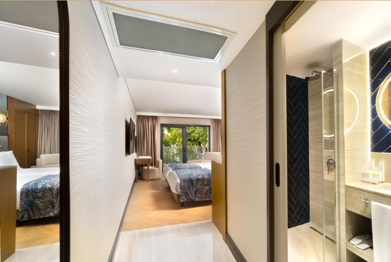 Bentley Hotel Old City-Special Class Estambul Exterior foto A room at the hotel