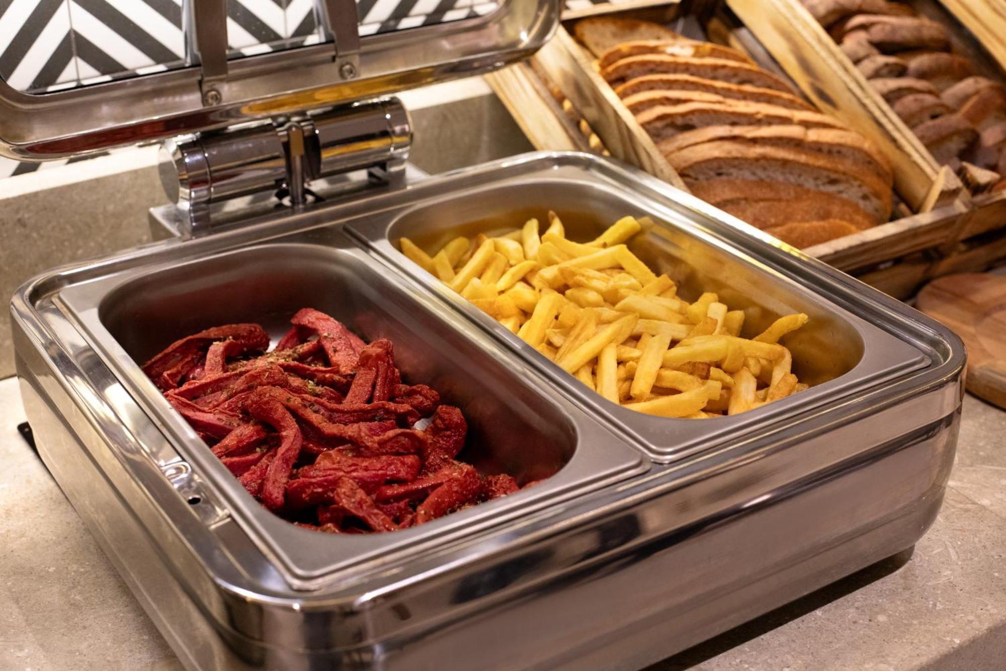 Bentley Hotel Old City-Special Class Estambul Exterior foto A chafing dish