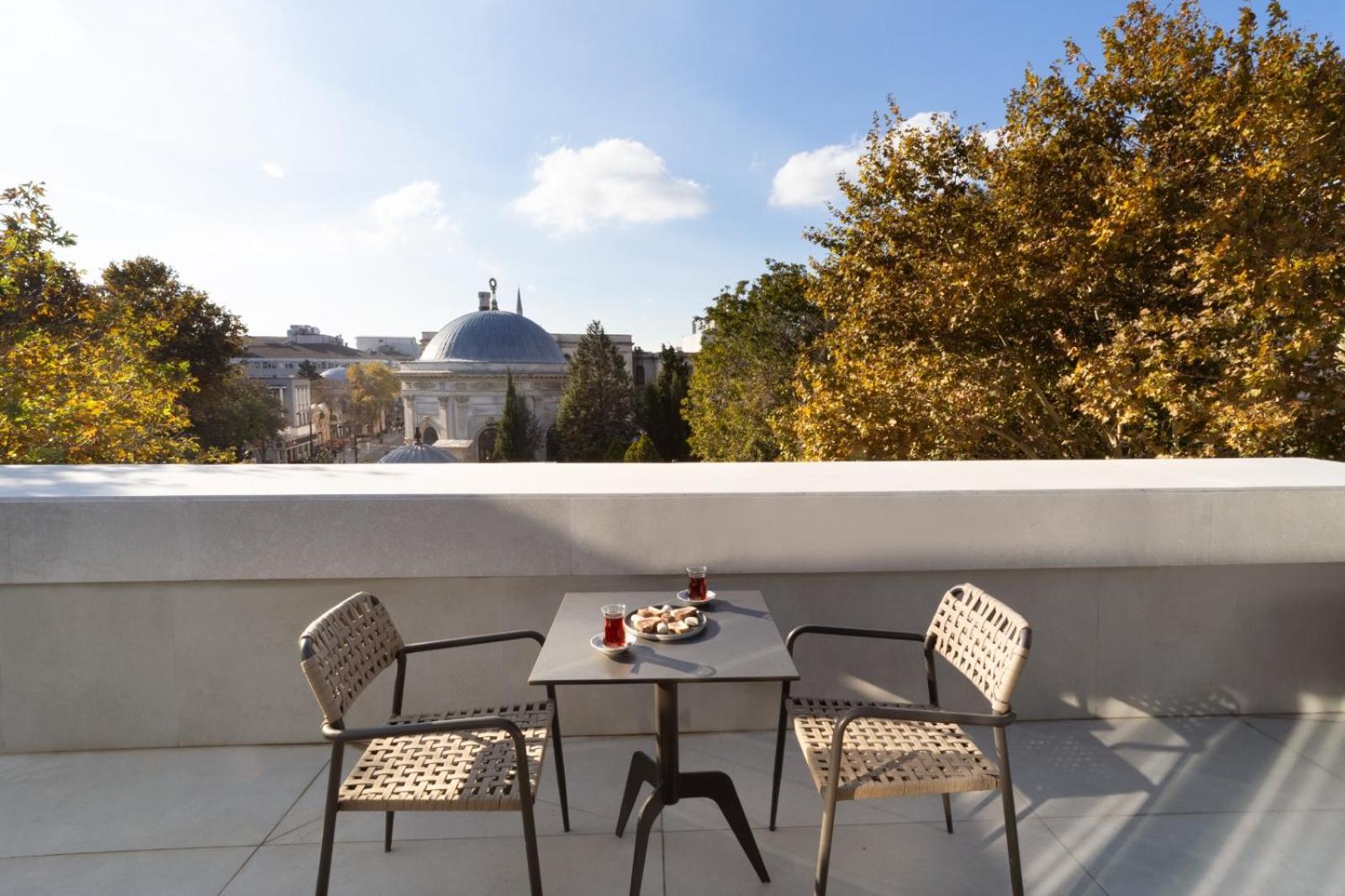 Bentley Hotel Old City-Special Class Estambul Exterior foto View from the rooftop